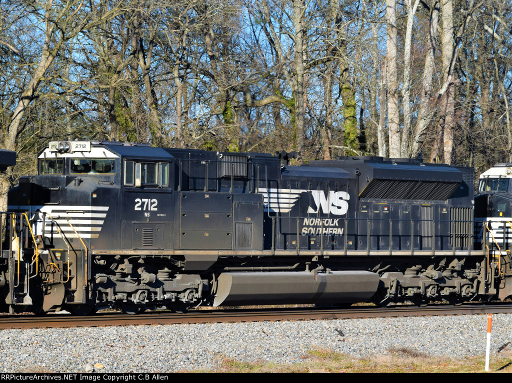 NS 2712